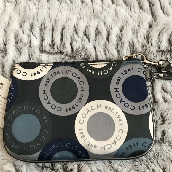 COACH wristlet! - Picture 4 of 5